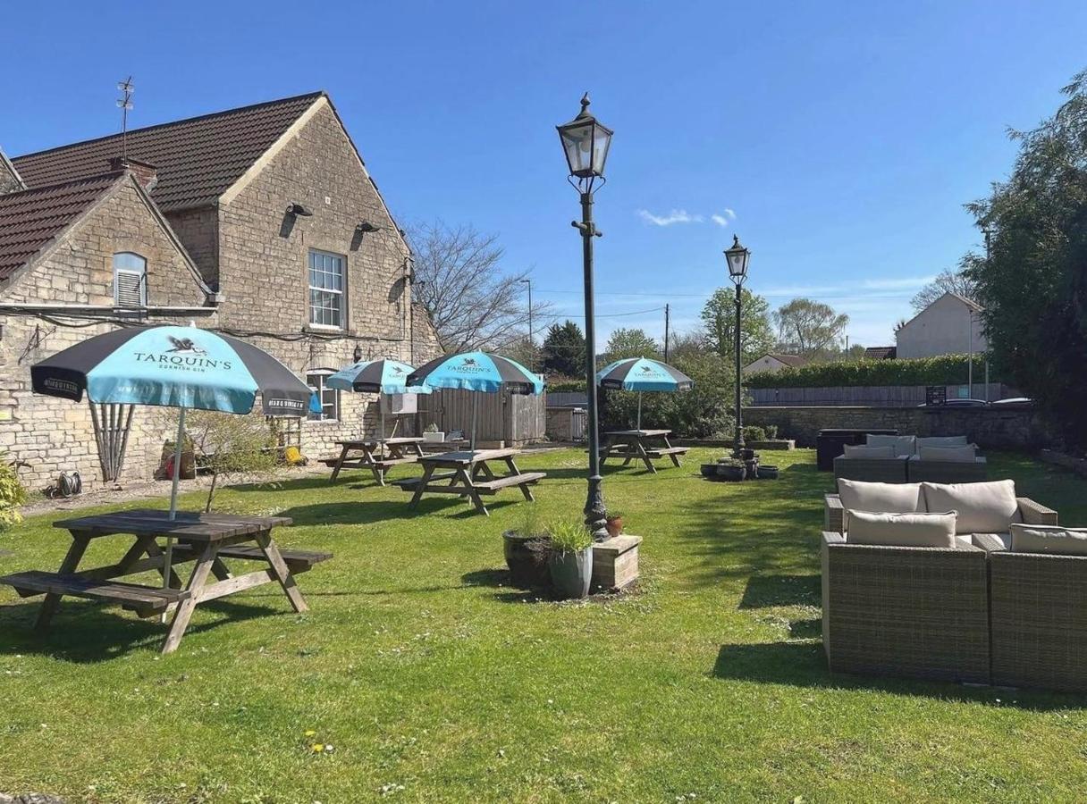 The Bell At Old Sodbury Hotel Чипинг Содбъри Екстериор снимка